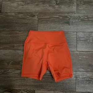 SET Active Shorts